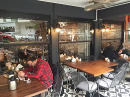 Hareketli Motorlu Küpeşte Sistemleri