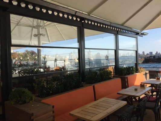 Kadıköy Hareketli Küpeşte Cam