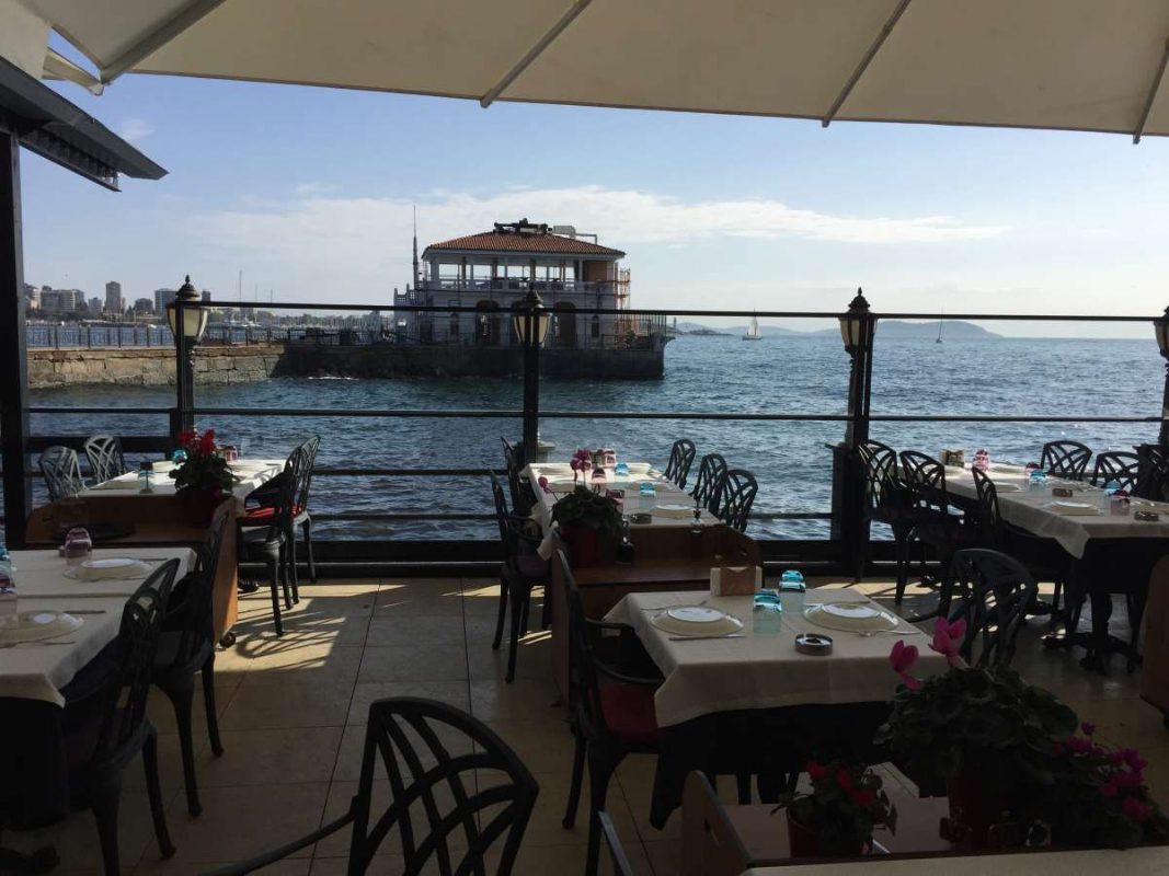 Kadıköy rüzgar kesici cam